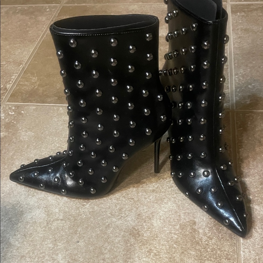 Zara Black Studded Heeled Boots